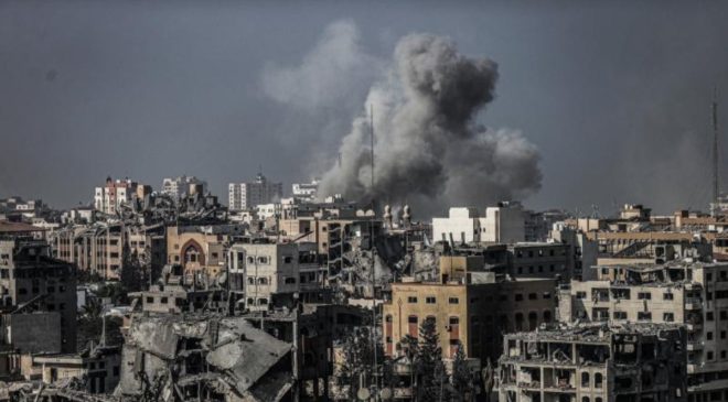 İsrail Gazze’ye bomba yağdırıyor