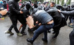Gürcistan’da ortalık karıştı: Yabancı etkinin şeffaflığı yasa tasarısı protesto ediliyor