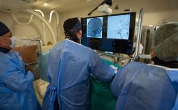 Ankara’daki beyin ameliyatı, Mısırlı yüzlerce hekim tarafından canlı izlendi