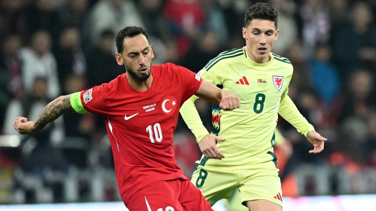 Hakan Çalhanoğlu: Kerem’in arkasında dağ gibi ailesi var